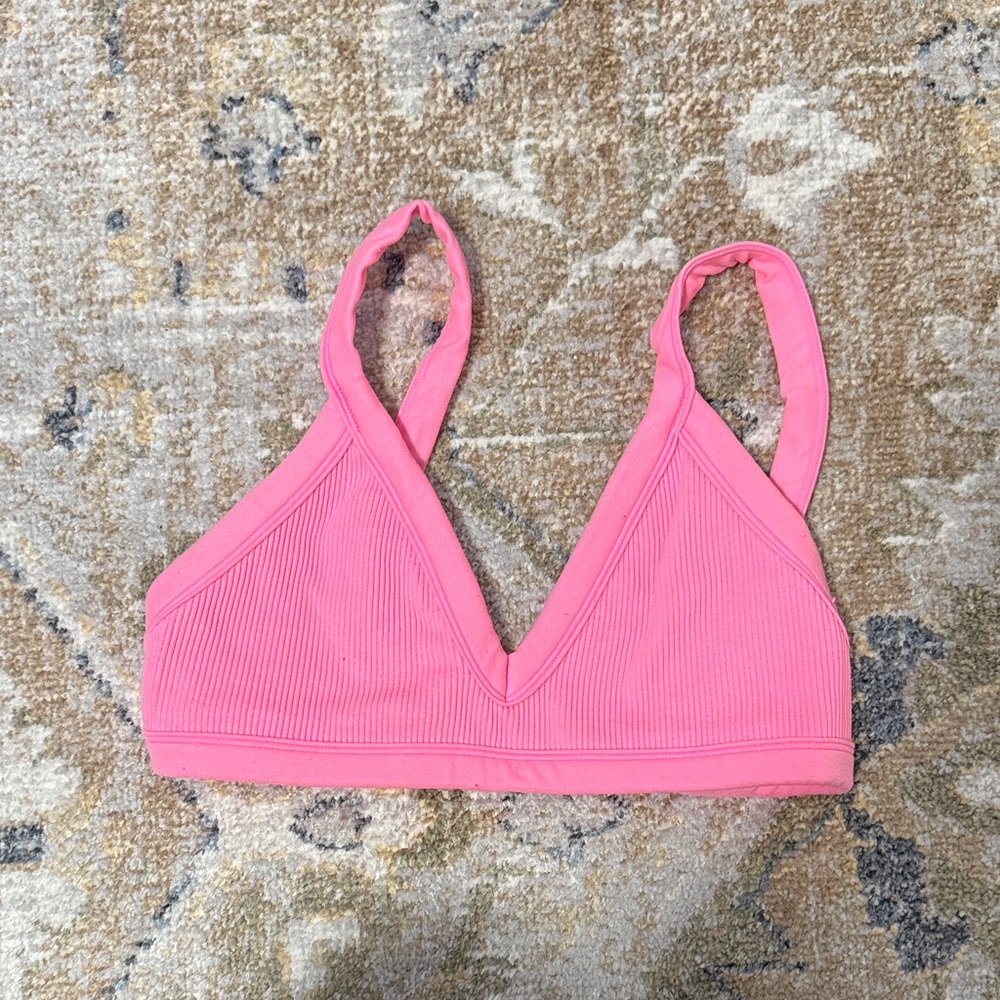 Gilly Hicks neon pink bra
